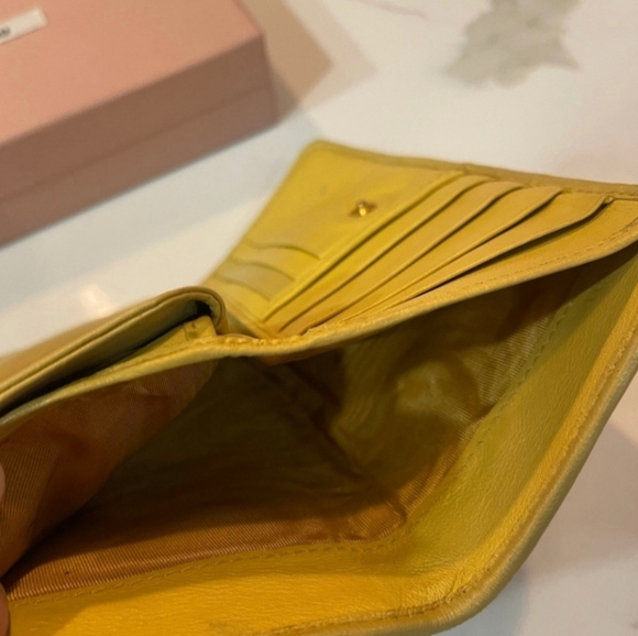 💯 MIUMIU Matelasse Bifold Long Wallet - Picture 11 of 16